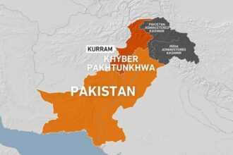 At least 11 killed in fighting between tribes in northwest Pakistan