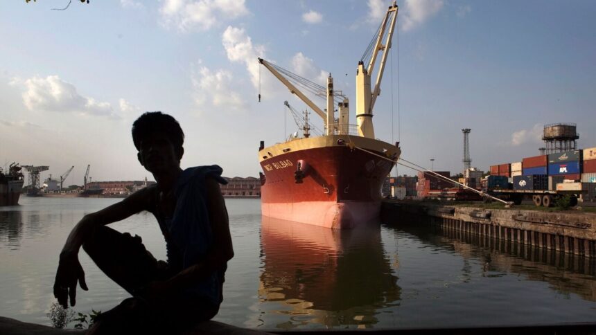 Centre wants no inland waterway terminals near major ports, cites ‘economic interests’