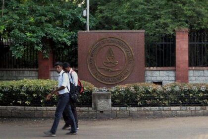 IITs chase recruiters to avoid a repeat of last year's scramble