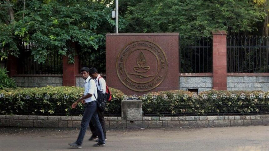 IITs chase recruiters to avoid a repeat of last year's scramble