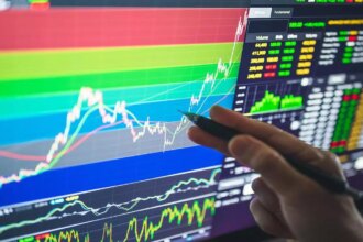 Technical Analysis: Apollo Tyres, Petronet LNG And Radico Khaitan