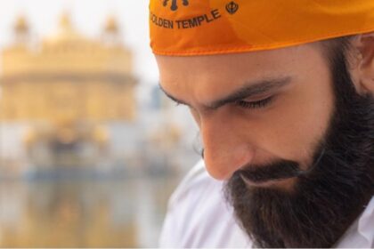 Ranveer Singh, Aditya Dhar seek blessings at Amritsar's Golden Temple ahead of next schedule