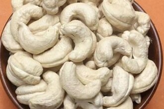 Cashew prices fall on good East African crop, dip in post-Diwali sales