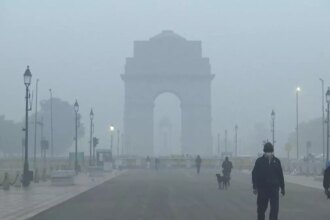 Light rain brings chill to Delhi-NCR, air quality remains 'severe'