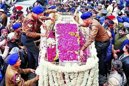 Thank you & doodbye, Dr Sahab: Former PM cremated on a bitterly Cold, gloomy day, amid chilly vibes over memorial row