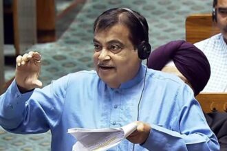 Gadkari, Scindia among 20 BJP MPs absent in Lok Sabha (ANI)