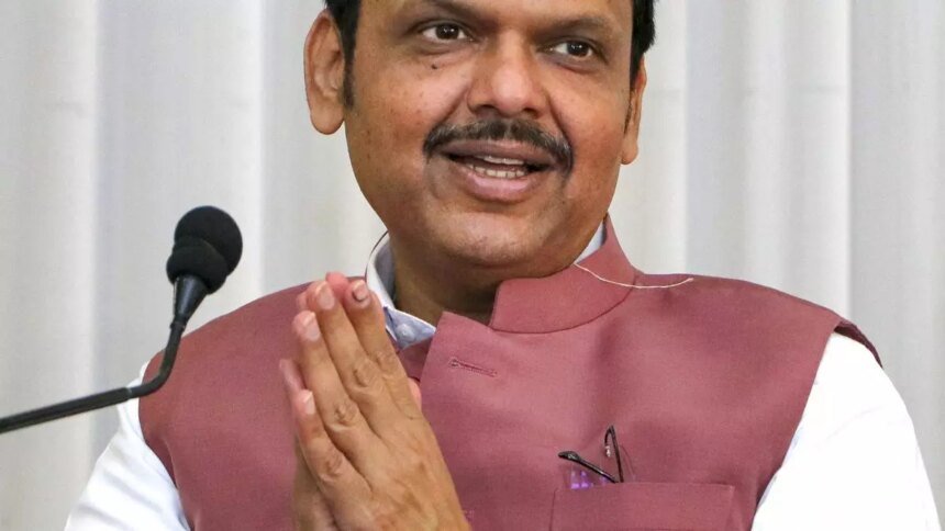 Industrial and domestic electricity rates in Maharashtra to decrease: CM Fadnavis