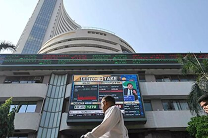 Markets extend losses as Banks, IT lead decline; Dr Reddy’s bucks trend 