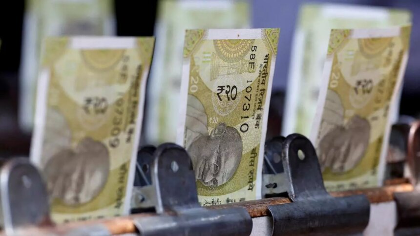 Currency market today: Rupee turns flat at 85.04 against US dollar in early trade