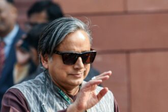 ‘I see no reason for either of us’: Shashi Tharoor's cryptic swipe at Hardeep Puri over George Soros &amp; a New York dinner