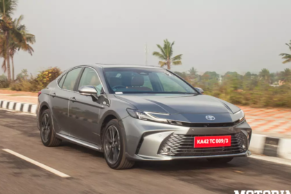 Toyota Camry: Fly Hybrid - The Hindu BusinessLine