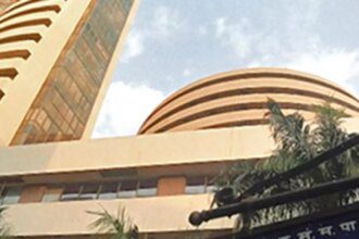 Nifty, Sensex stare at another bleak opening