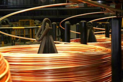 Copper: Wait for dips to go long