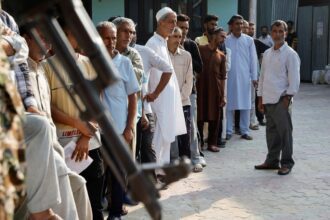 People of Srinagar remain reluctant voters as district records 29.24% turnout