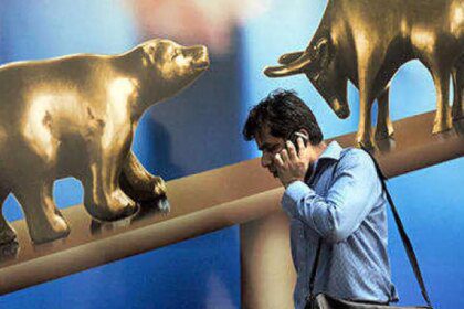 Indian equities extend fall on mighty $, rising crude oil