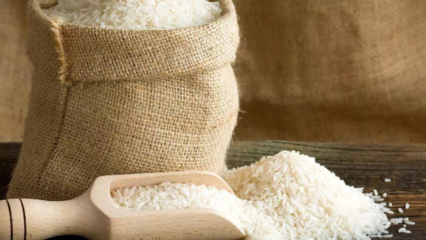 Global rice prices drop over 5% on slack demand, ample supplies