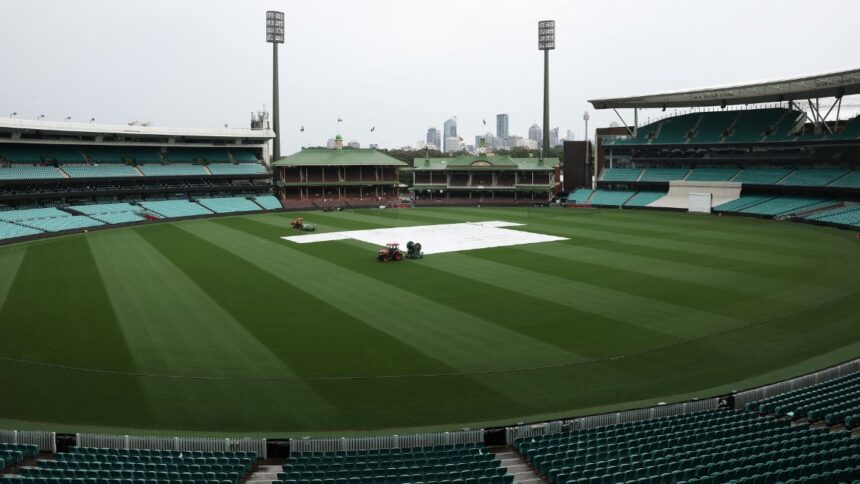 IND vs AUS Pitch Report: Sydney Cricket Ground wicket, venue stats for India vs Australia 5th Test