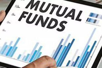 Mutual funds want investors to temper expectations