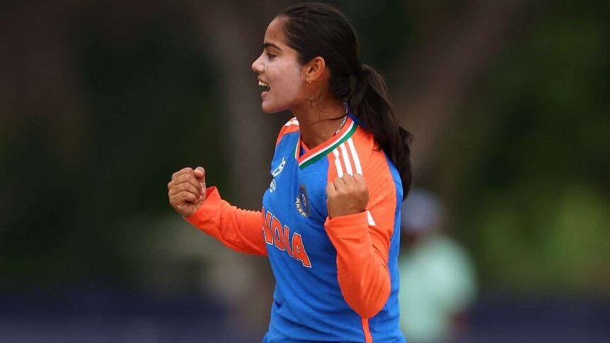 Vaishnavi Sharma of India picks up stunning hat-trick against hosts Malaysia in U19 Women's T20 WC