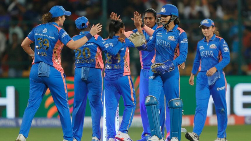 16-year-old Kamilini wins it for Mumbai Indians; Amanjot, Harmanpreet star as MI beat RCB