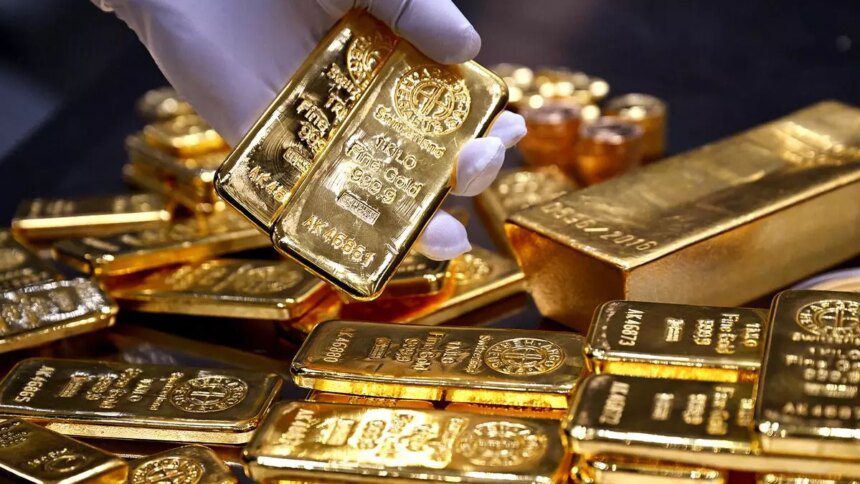 Gold Prices: Gold futures hit all-time high of ₹85,680/10g