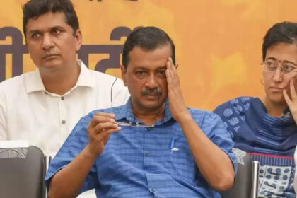 'Hold BJP accountable for poll promises': Kejriwal's directive to Delhi AAP MLAs