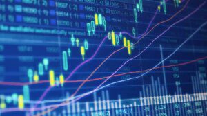 NSE/BSE Top Gainers & Top Losers Today 4 Feb 2025: LT, Adani Ports, IndusInd Bank Lead Rally