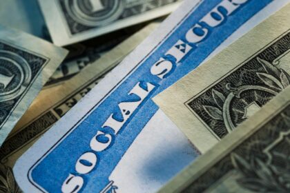 No, 150-Year-Olds Aren't Collecting Social Security Benefits