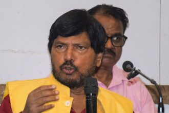 ‘Pareshaan ho jaega China’: Ramdas Athawale's EPIC poetry to describe Union Budget 2025 sparks laughter | VIRAL VIDEO