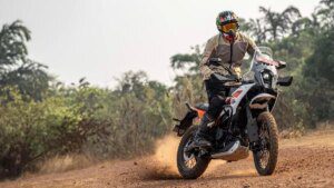 390 Adventure review: Ready to race?