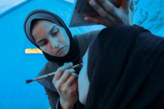 Beauty in Gaza: Noor’s tent salon in the rubble