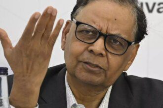 India should wait for higher per capita income before full capital account convertibility: Panagariya