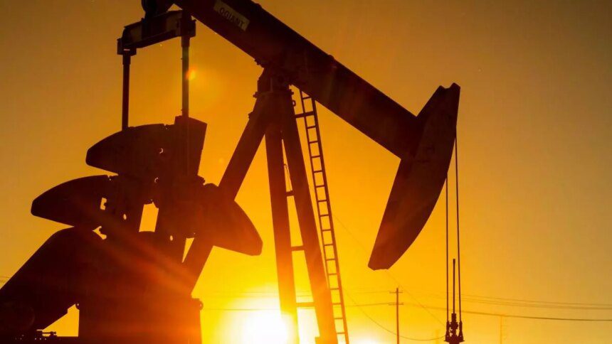 Crude Oil Futures: Tariff tensions continue to impact crude oil market