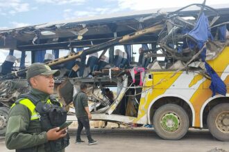 At least 37 people killed and 39 wounded as two buses collide in Bolivia